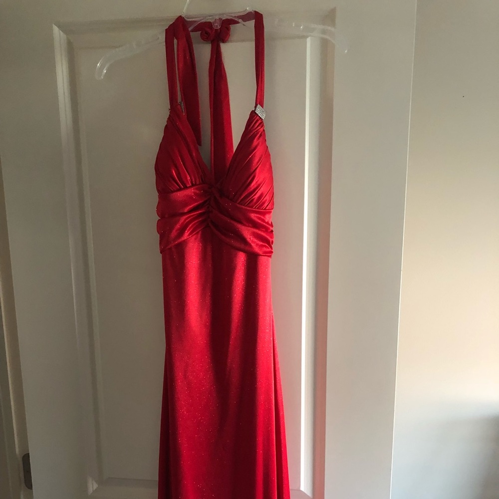 Red prom dress